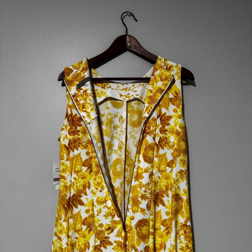 danny and nicole | Yellow and White Sleeveless, Floral Dress (Size 12) - Picture 5 of 9